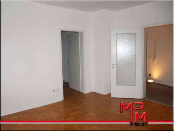 Etagenwohnung Rastatt - Innenstadt Innenstadt - 4 Zimmer, 90 m&sup2;, 750&euro; | Angebot:26948429
