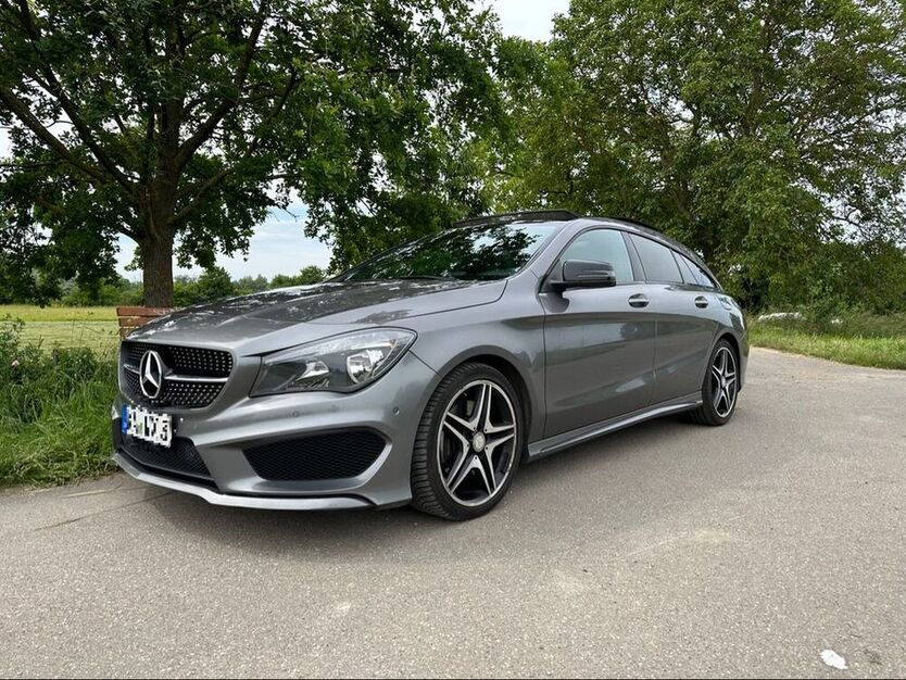 CLA 220 Shooting Brake