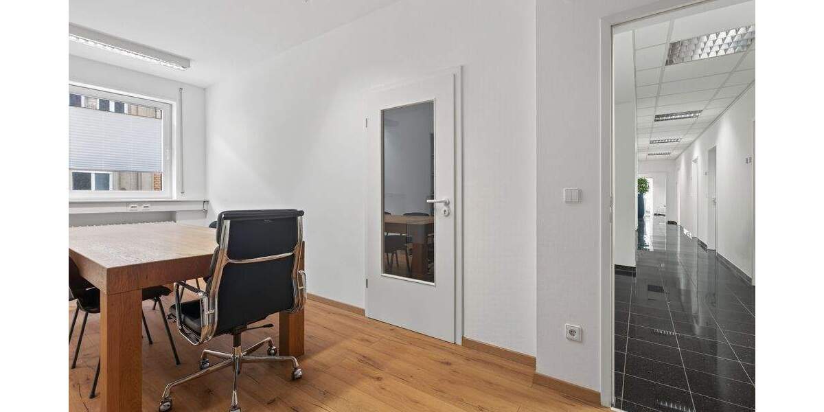 Gewerbeobjekt Karlsruhe Innenstadt-West - 1 Zimmer, 329 m&sup2;, 3.780&euro; | Angebot:25688159