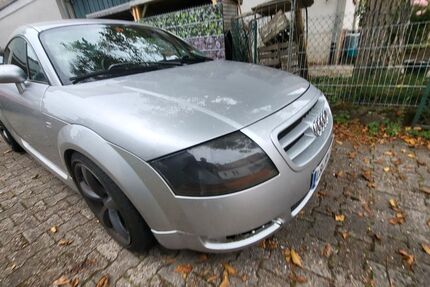 Audi TT 128.000 km 4.500 € Karlsbad 76307