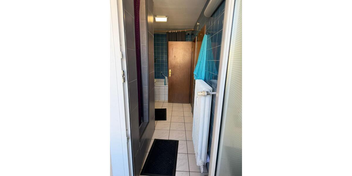 Etagenwohnung Pforzheim Nordstadt - 4 Zimmer, 150 m&sup2;, 1.200&euro; | Angebot:25329963