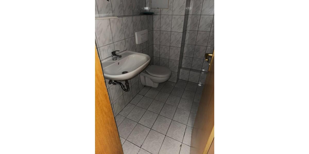 Maisonettenwohnung Germersheim - 2 Zimmer, 38 m&sup2;, 695&euro; | Angebot:25902911