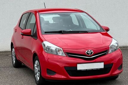 Toyota Yaris 95.000 km 7.490 € Kandel 76870