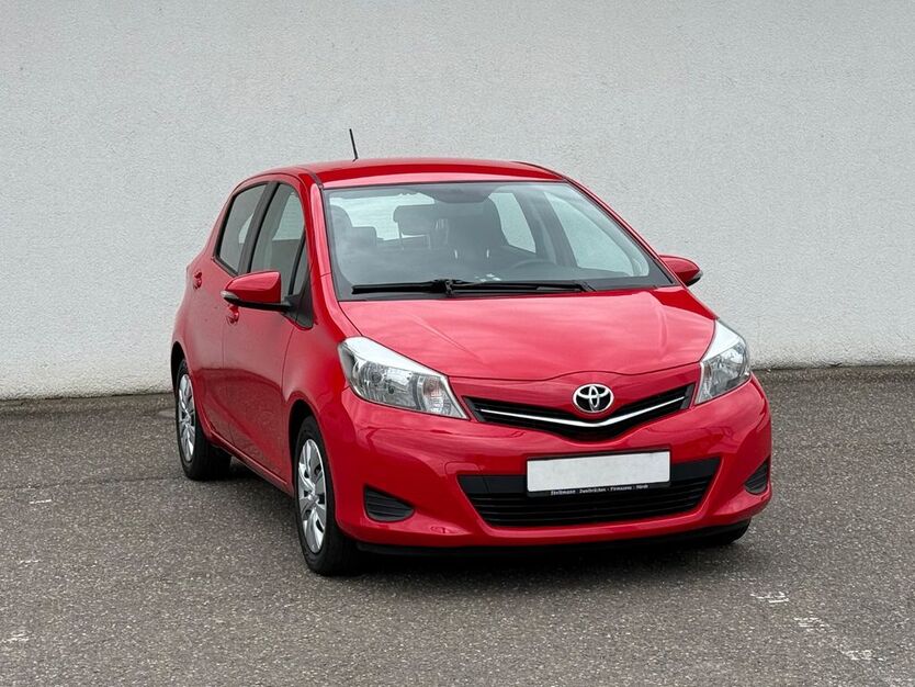 Toyota Yaris 95.000 km 7.490 € Kandel 76870