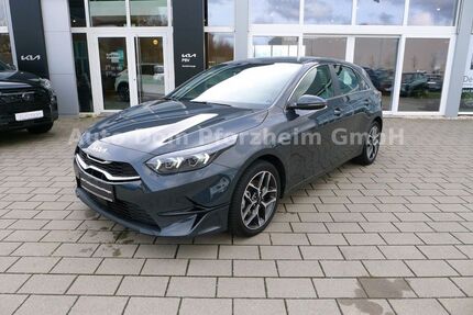 Kia ceed / Ceed 13.850 km 23.500 &euro; Pforzheim 75177