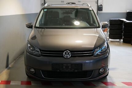 VW Touran 148.346 km 14.990 € Hagenbach 76767