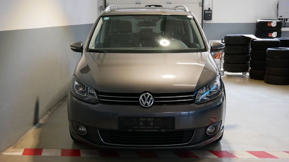 VW Touran 148.346 km 14.990 € Hagenbach 76767