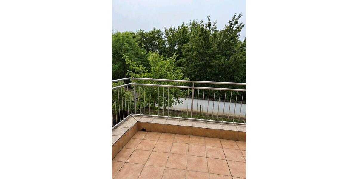 Etagenwohnung Bad Schönborn - 2 Zimmer, 100 m&sup2;, 340.000&euro; | Angebot:25921111