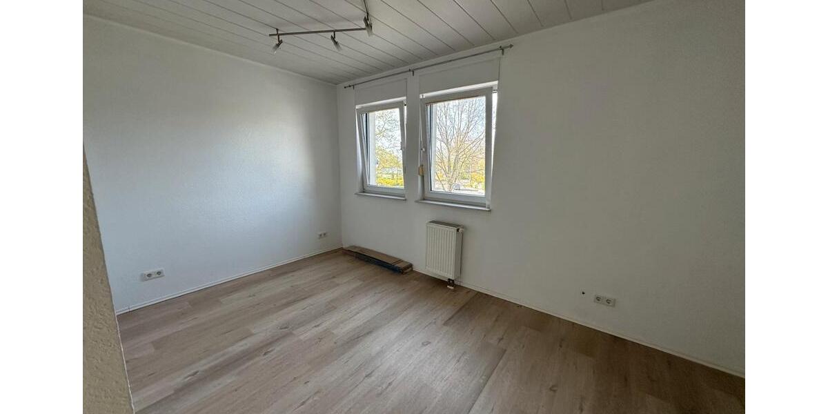 Etagenwohnung Bad Schönborn - 2 Zimmer, 50 m&sup2;, 650&euro; | Angebot:26415238