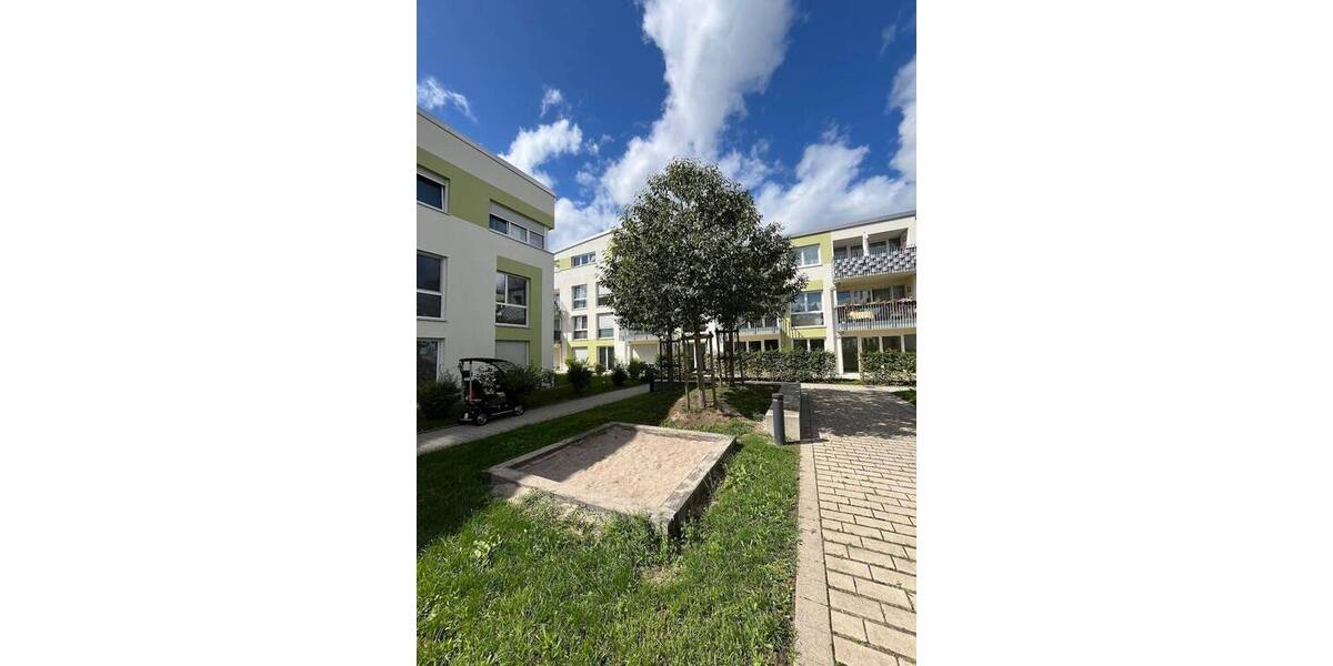 Etagenwohnung Rastatt - 3 Zimmer, 85 m&sup2;, 1.030&euro; | Angebot:26173985