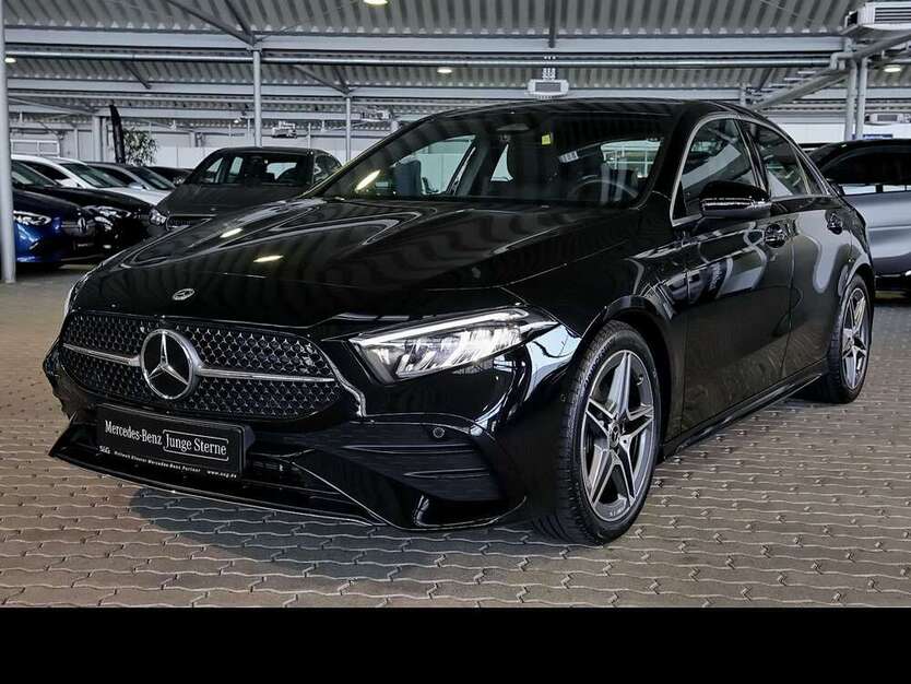Mercedes-Benz A 180 16.850 km 31.450 € Karlsruhe 76185