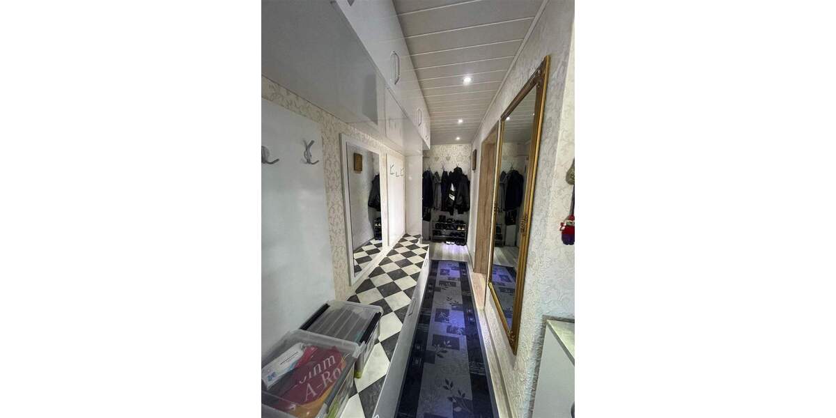 Etagenwohnung Rastatt - 4 Zimmer, 101 m&sup2;, 225.000&euro; | Angebot:25776347