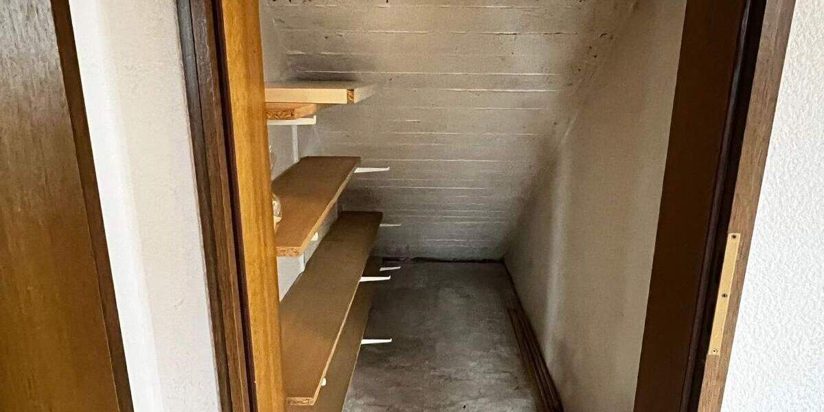 Mehrfamilienhaus, Wohnhaus Remchingen- Nöttingen Nöttingen - 7 Zimmer, 185 m&sup2;, 449.000&euro; | Angebot:25708092