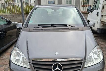 Mercedes-Benz A 180 200.400 km 4.100 &euro; Rohrbach 76835