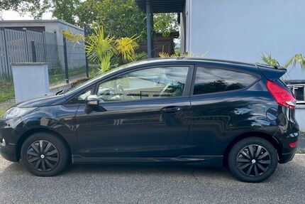 Ford Fiesta 119.000 km 2.800 &euro; Impflingen 76831