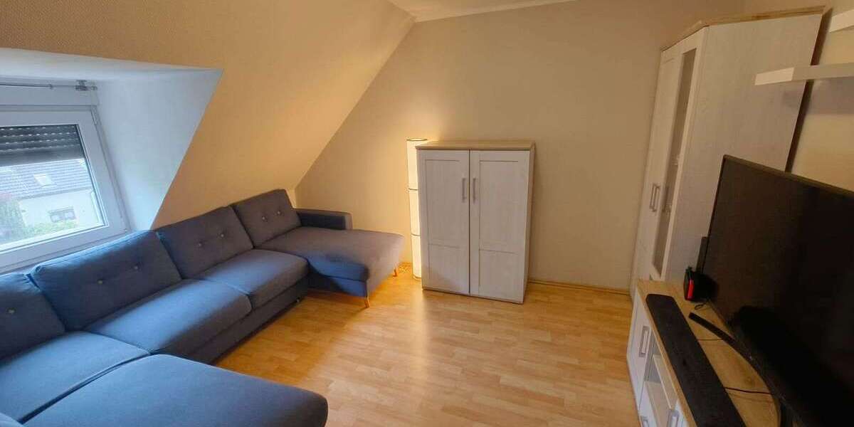 Helle Maisonette mit Dachspitze und Stellplätzen - Maisonettenwohnung Rastatt | Angebot:26302142
