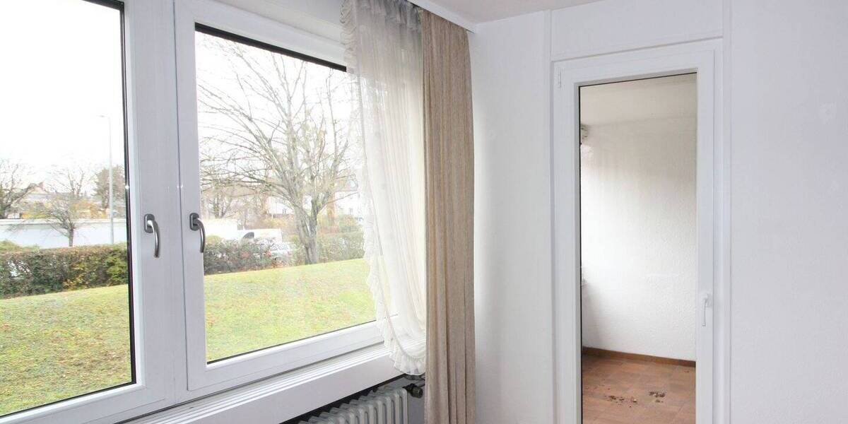 Helle 3 Zimmer Wohnung - barrierefrei mit Loggia in Rüppurr 3 zimmer
