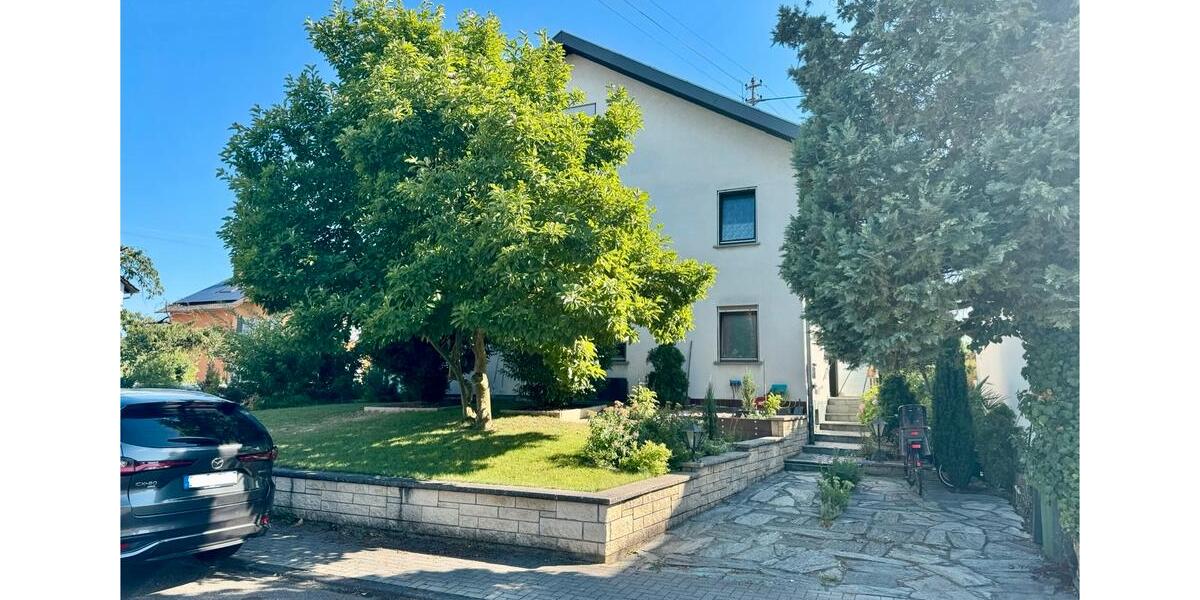 Dreifamilienhaus in bester Lage von Neudorf – von privat 12 zimmer