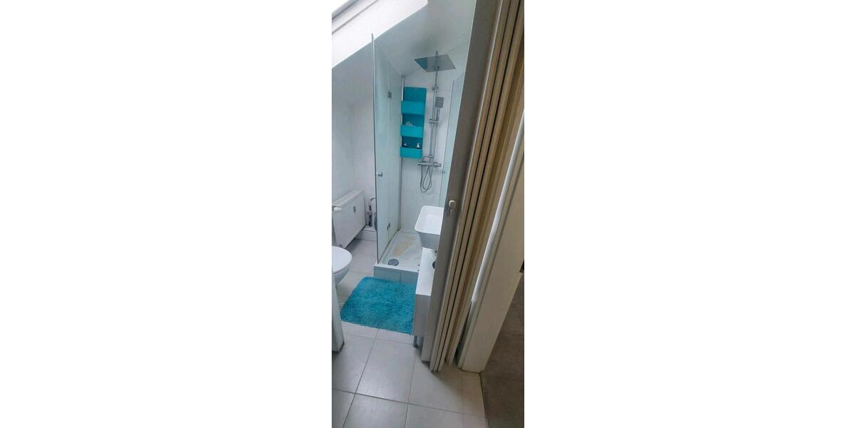 Dachgeschoßwohnung Stutensee - 1 Zimmer, 35 m&sup2;, 600&euro; | Angebot:26030757