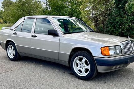 Mercedes-Benz 190 361.000 km 4.400 € Karlsdorf-Neuthard 76689