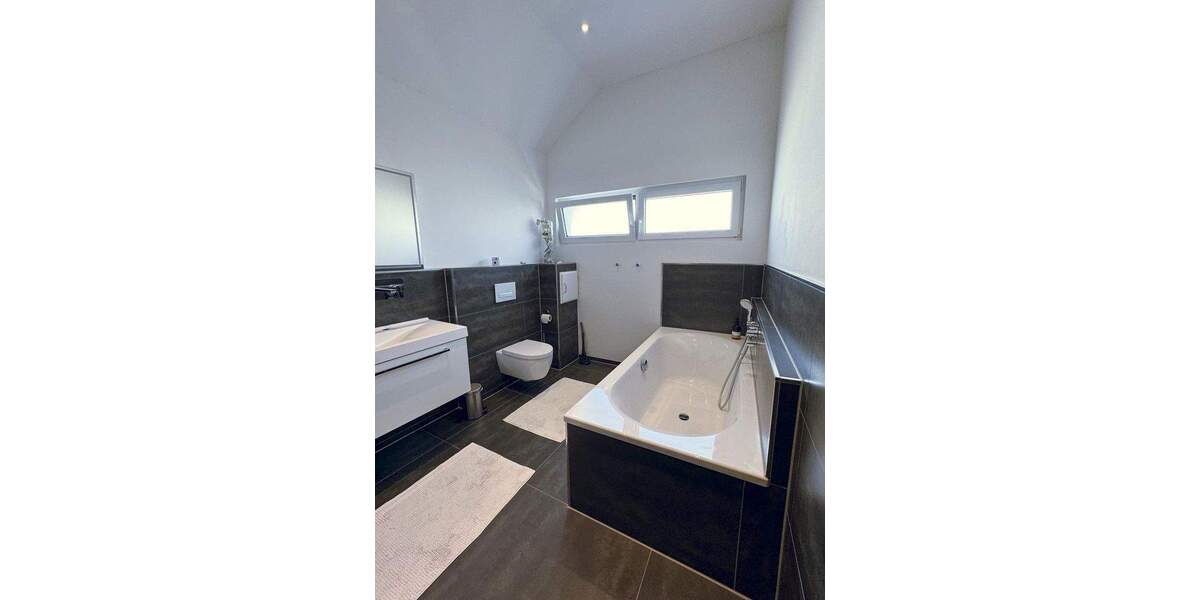 Einfamilienhaus Waghaeusel Kirrlach - 6 Zimmer, 190 m&sup2;, 850.000&euro; | Angebot:25722743