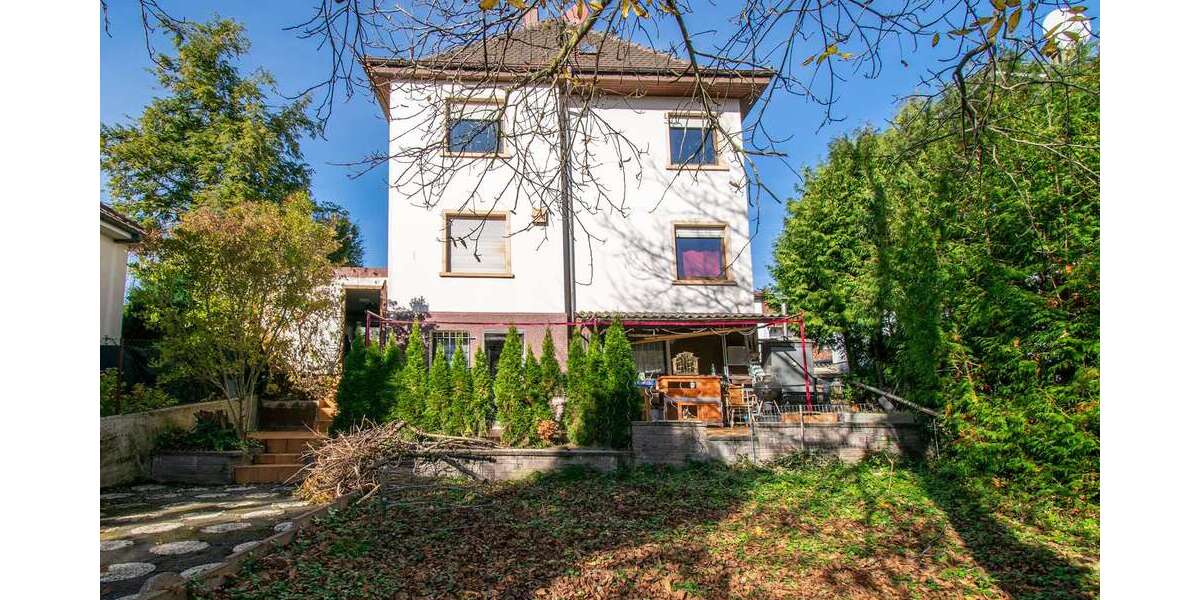 Einfamilienhaus Pforzheim / Eutingen an der Enz Eutingen an der Enz - 5 Zimmer, 131 m&sup2;, 395.000&euro; | Angebot:24157551
