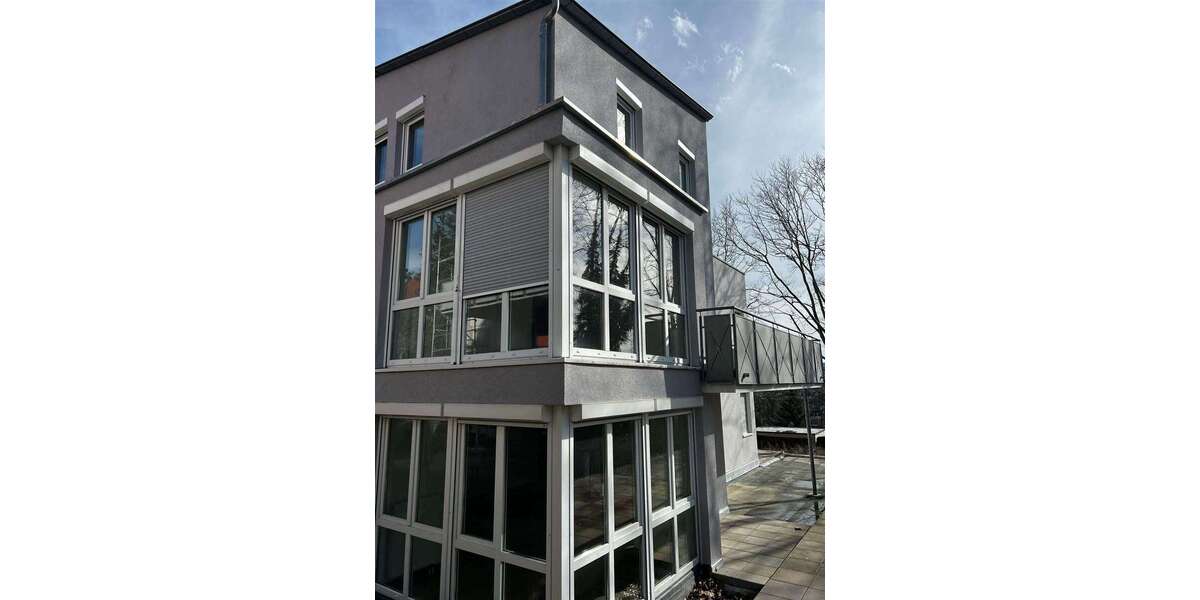 Wohnung zum Mieten in Pforzheim 1.100 € 100 m² 3.5 zimmer