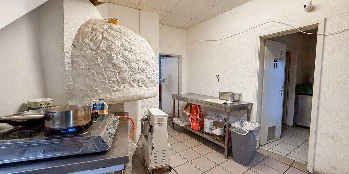 Mehrfamilienhaus, Wohnhaus Graben-Neudorf Neudorf - 7 Zimmer, 181 m&sup2;, 300.000&euro; | Angebot:25666464