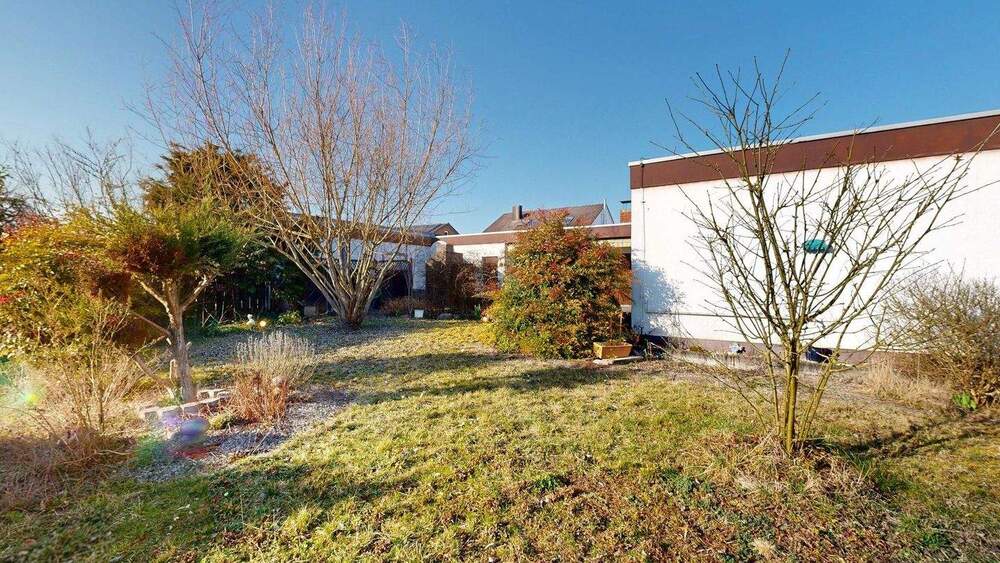 Bungalow Wörth - 5 Zimmer, 131 m&sup2;, 550.000&euro; | Angebot:25802054