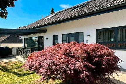 Haus Straubenhardt - 7.5 Zimmer, 180 m&sup2;, 925.000&euro; | Angebot:26920336