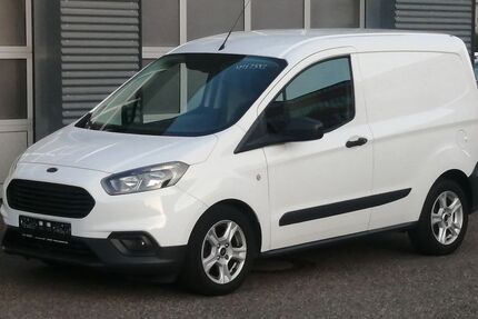 Ford Transit Courier 45.000 km 13.699 &euro; Landau 76829