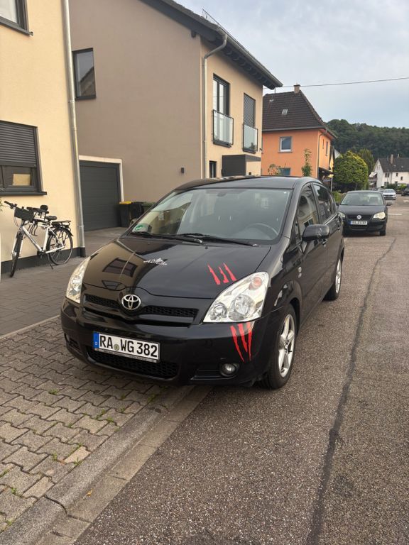 Corolla Verso