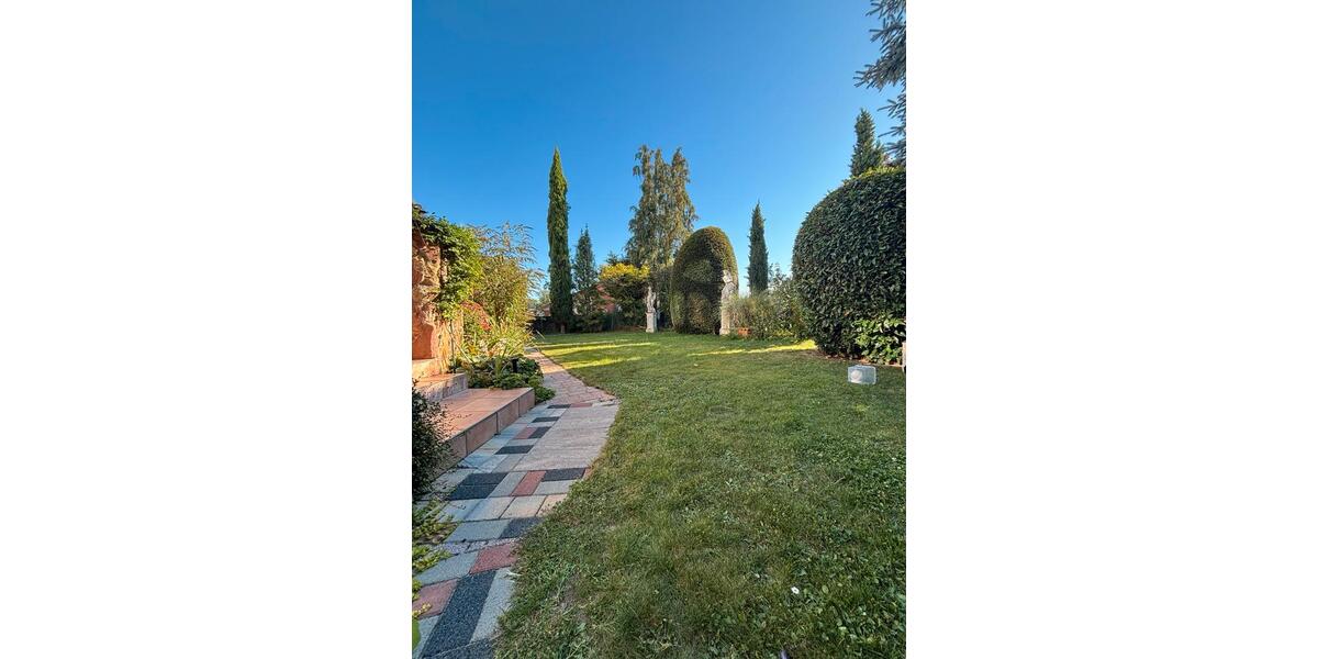 Villa Rastatt - 5 Zimmer, 292 m&sup2;, 1.150.000&euro; | Angebot:27263666