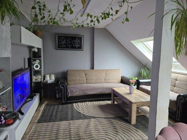 Dachgeschoßwohnung Pforzheim - 3 Zimmer, 95 m&sup2;, 199.000&euro; | Angebot:26823848