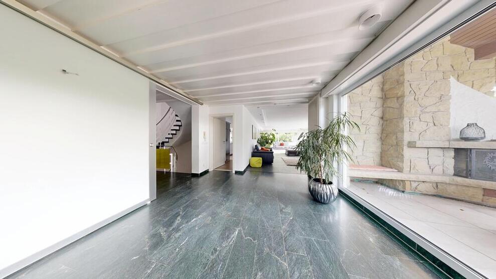 Exklusives, großes Einfamilienhaus in guter und ruhiger Ortsrand-Lage 9 zimmer