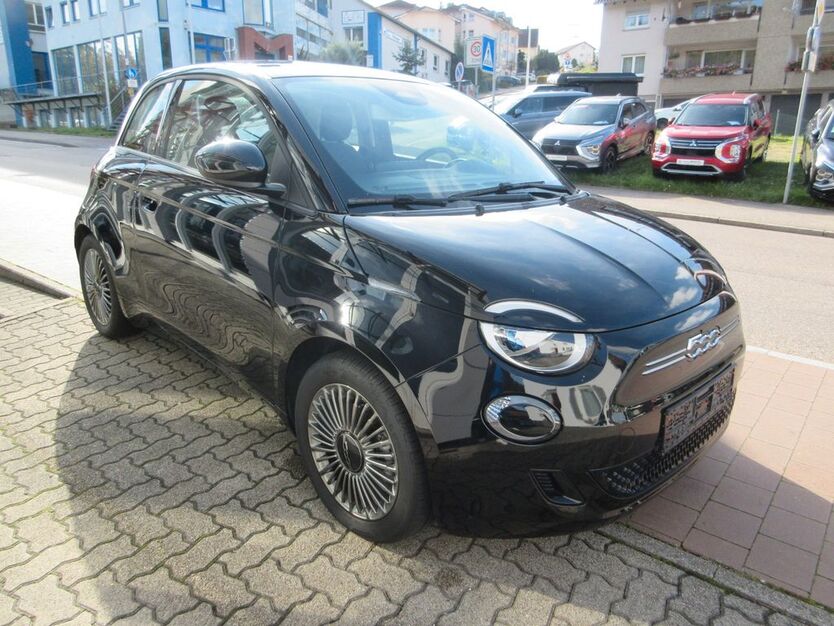 Fiat 500e 5.800 km 19.600 € Niefern-Öschelbronn 75223