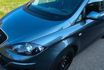 Seat Altea 142.000 km 6.199 &euro; Karlsruhe 76228