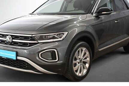 VW T-Roc 25.200 km 28.750 € Karlsruhe 76131