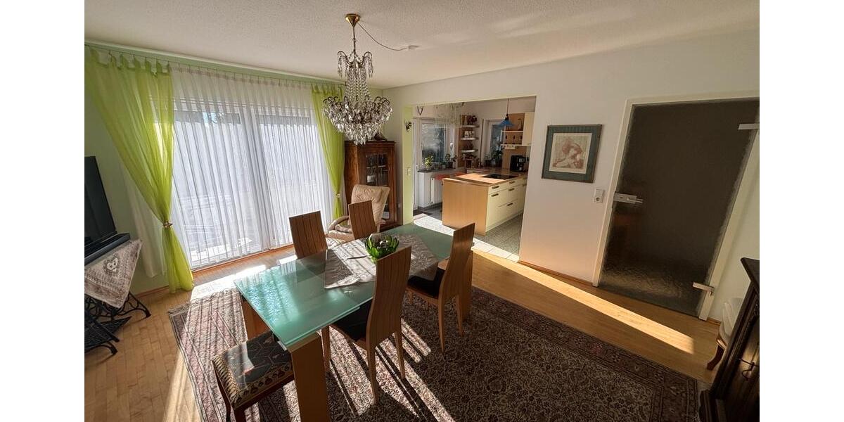 Villa Rastatt - 5 Zimmer, 292 m&sup2;, 1.150.000&euro; | Angebot:27263666