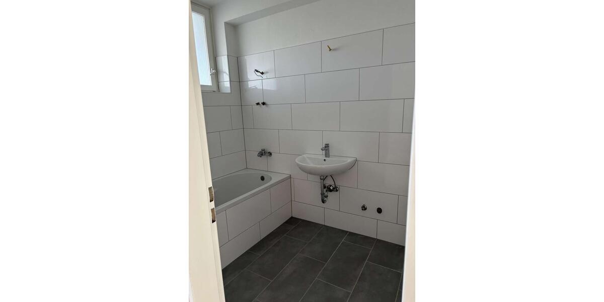 Etagenwohnung Karlsruhe Wettersbach - 2 Zimmer, 64 m&sup2;, 700&euro; | Angebot:25542469