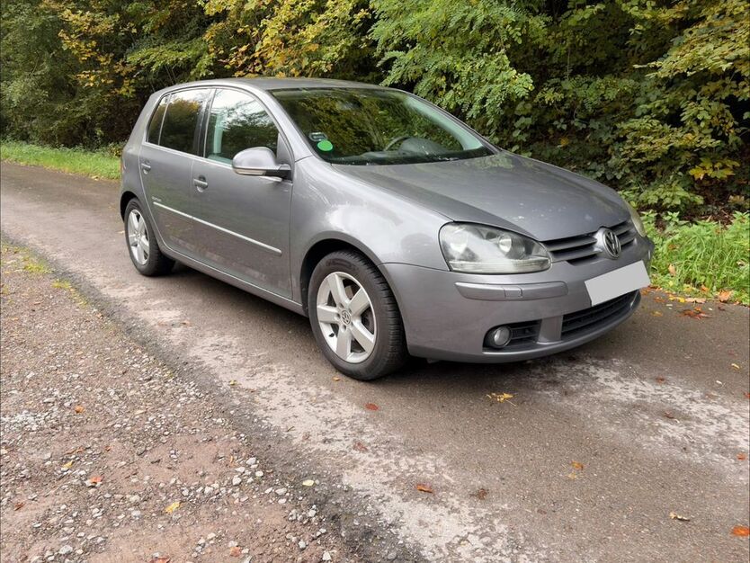 VW Golf 185.000 km 6.500 € Pforzheim 75181