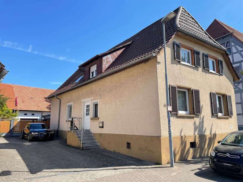 Haus zum Kaufen in Eggenstein-Leopoldshafen 549.000 € 160 m²
