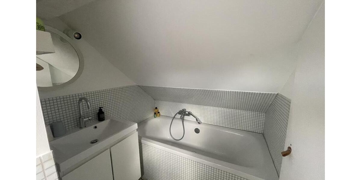 Maisonettenwohnung Karlsruhe Rüppurr - 3 Zimmer, 65 m&sup2;, 1.600&euro; | Angebot:23540345