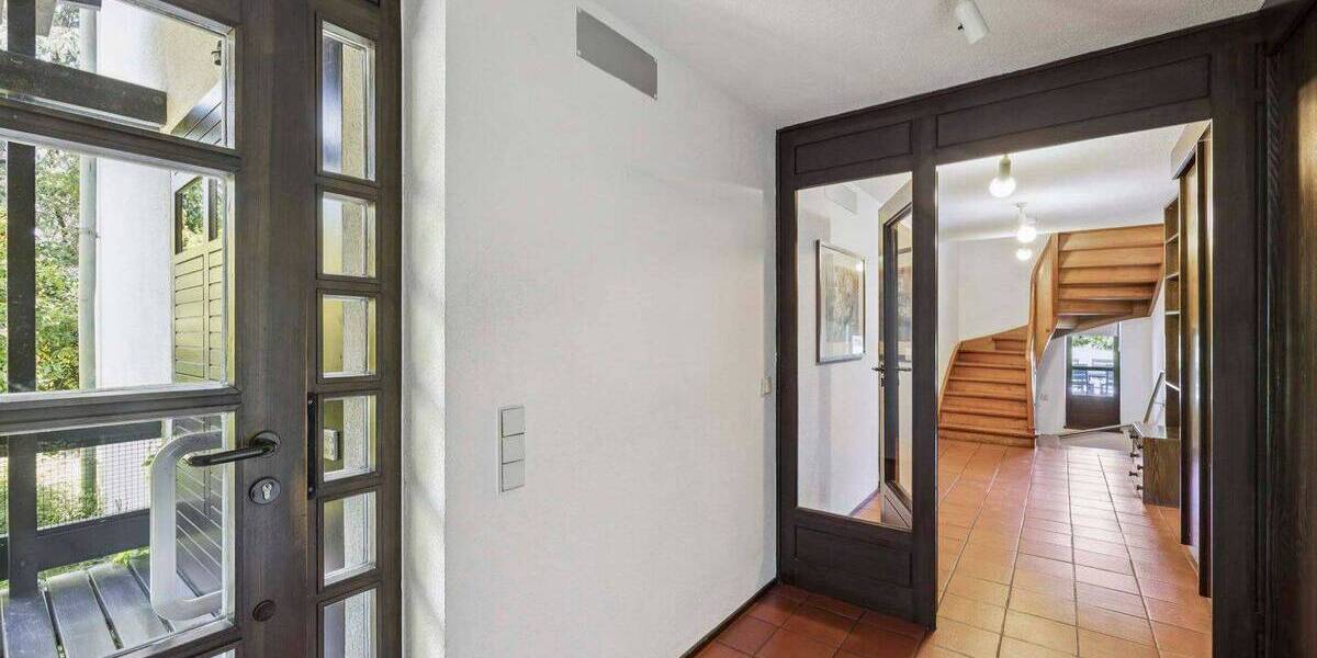 Einfamilienhaus Rastatt - 7 Zimmer, 290 m&sup2;, 849.000&euro; | Angebot:26879630