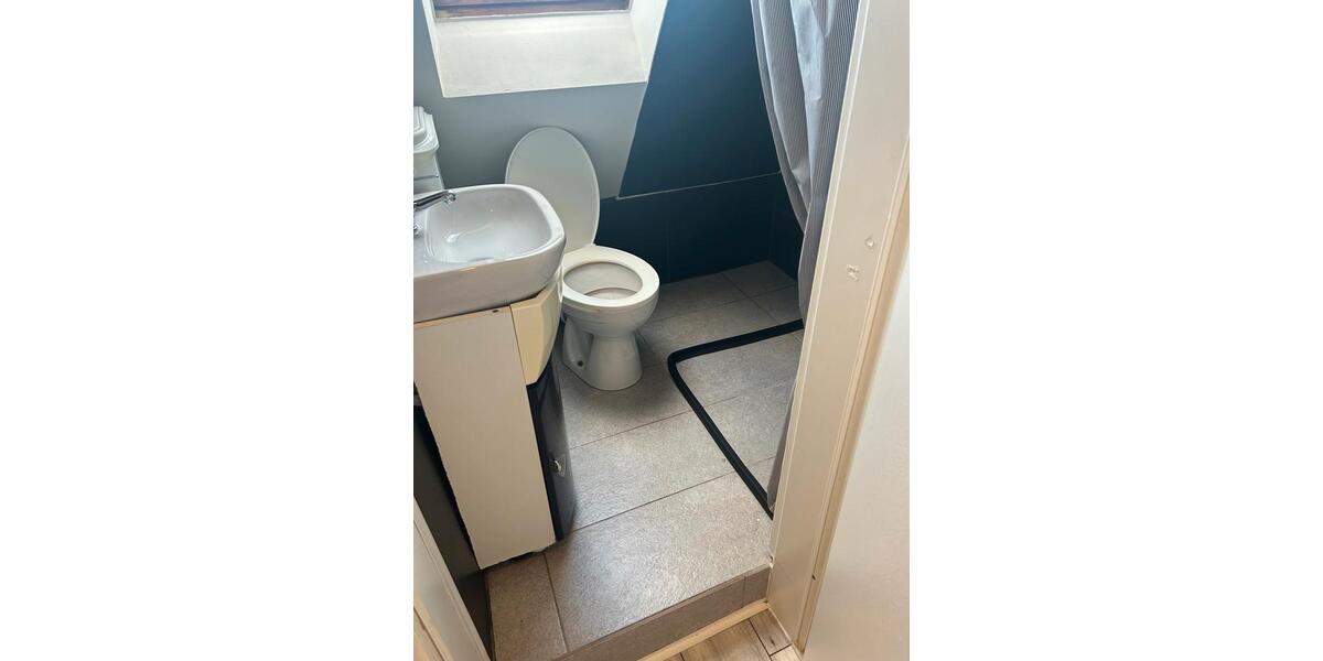 Dachgeschoßwohnung Pforzheim Eutingen - 2 Zimmer, 40 m&sup2;, 600&euro; | Angebot:26308414
