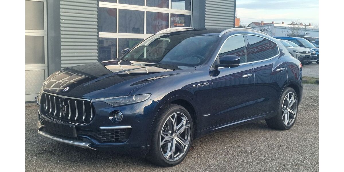 Maserati Levante 46.000 km 49.599 &euro; Landau 76829