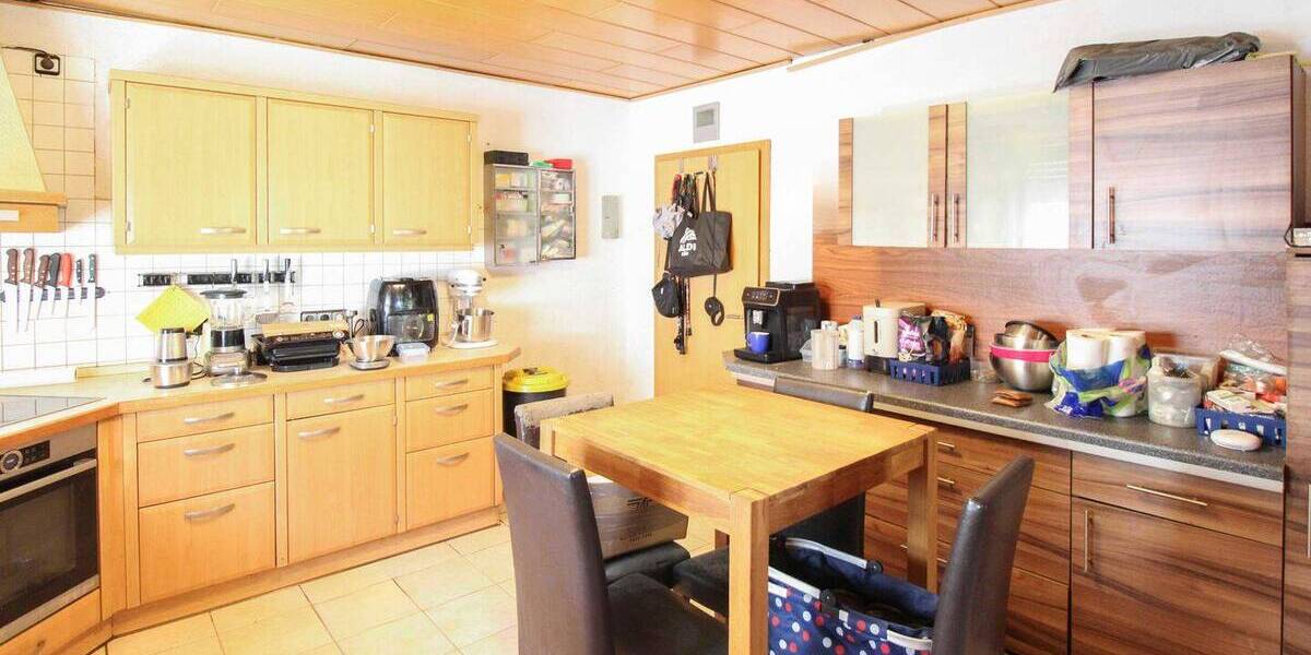 Mehrfamilienhaus, Wohnhaus Wörth am Rhein Maximiliansau - 8 Zimmer, 260 m&sup2;, 489.000&euro; | Angebot:26909603