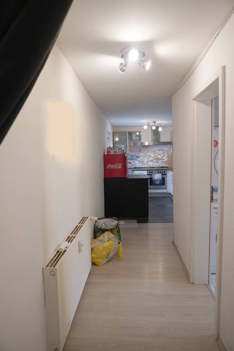 ~~ VERMIETETE ETAGENWOHNUNG IN ZWEITER BAUREIHE IN ZENTRALER LAGE ~~ 3 zimmer