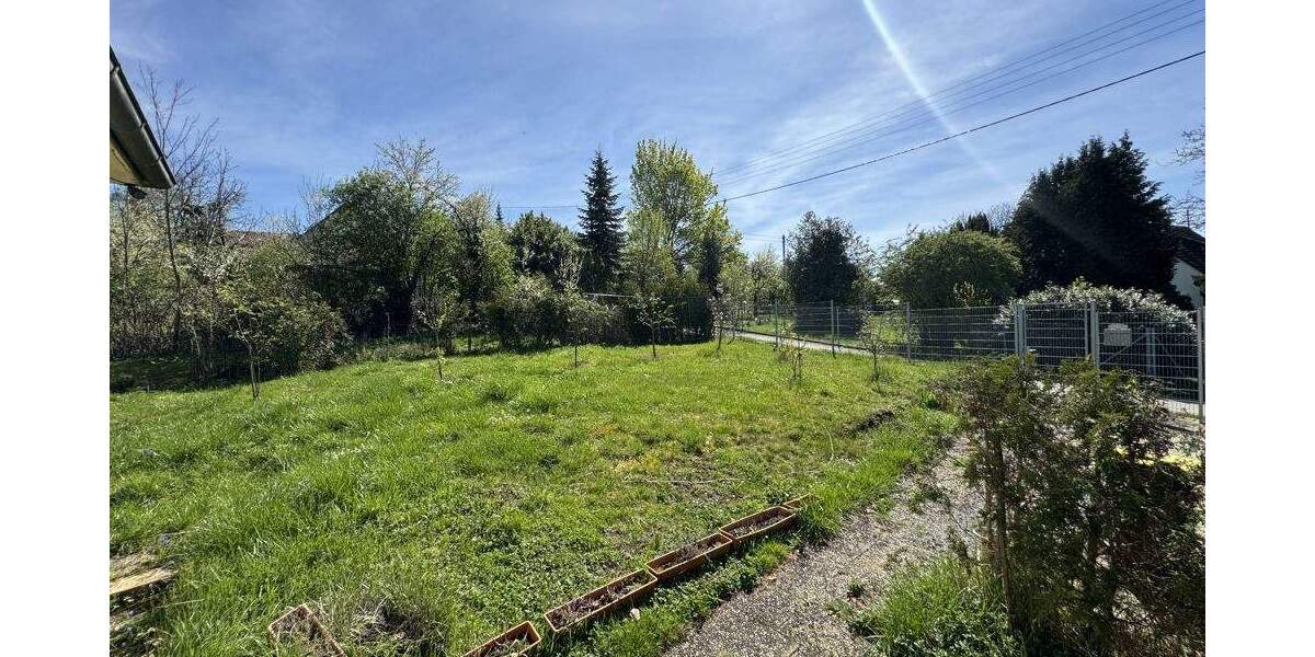 Bungalow Pforzheim Nordweststadt - 3 Zimmer, 82 m&sup2;, 349.000&euro; | Angebot:25775174