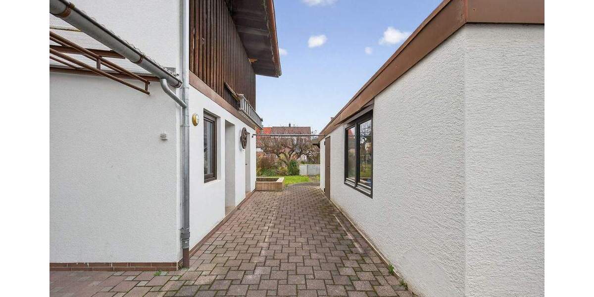 Doppelhaushälfte Weingarten - 6 Zimmer, 170 m&sup2;, 569.000&euro; | Angebot:25139985